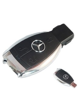 Memoria Usb 32Gb Techone Llave Mercedes